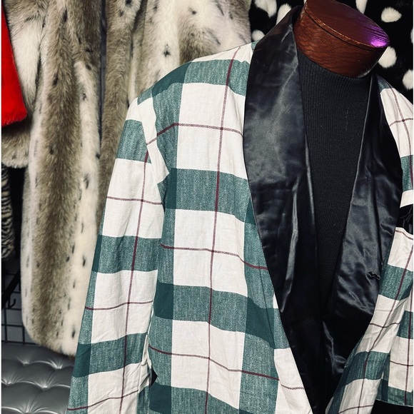 Aaardvark’s Odd Ark 80s Vintage Plaid Blazer - Picture 3 of 6